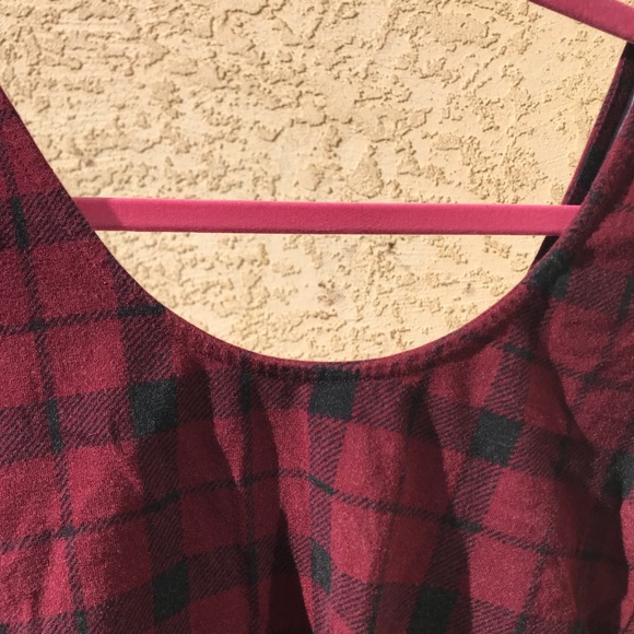 Red Plaid Crop Top - Picture 4 of 5